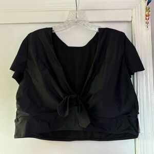 NWT Torrid tie-front Short Sleeve Swim Bathing Suit Top Size 3 or 3X